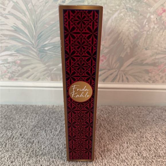 New Mattel Barbie Frida Khalo Inspiring Women Series Barbie 2017 Mint Condition - Picture 5 of 6